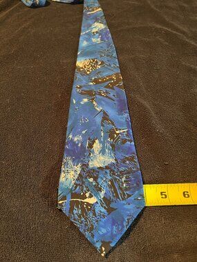 100% SILK MEN'S NECKTIE MONTEREY COUNTY BY THE SEA